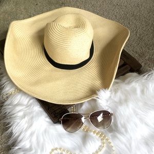 H&M Accessories | H&M Beach Straw Hat | Color: Tan M/56 Sheridonna’s Closet